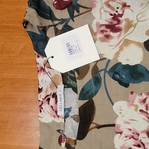 Floral Dress - Picture 2 of 4